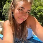Devin(bee) - @bee_day_roberts - Instagram