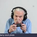 Bert Simmons - @bertsimmons_gamingtimedaily - Instagram