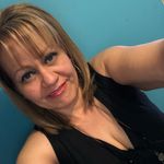 Bertha Reyes - @bertha.reyes74 - Instagram