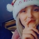 Beth Acker - @bethacker9 - Instagram