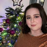Beth Ackers - @beth_ackers98 - Instagram