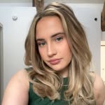 Beth - @bethadamsonn - Instagram