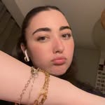 (beth) - @bethadamsss - Instagram