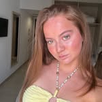 @_bethallison - Instagram