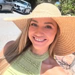 Beth Armstrong - @bethhgrace - Instagram