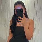 Beth Arnold - @_betharnold - Instagram