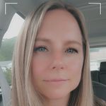 Beth Baylor - @bethie.xx.zee - Instagram