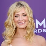 bethbehrs - @beth_behrs01 - Instagram