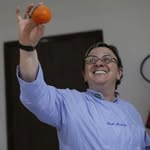 Beth Beltrao - @bethbeltraos - Instagram