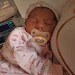 Beth - @bethbenz01 - Instagram