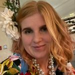 Beth Huntley - @beth_blooms - Instagram