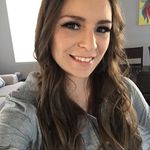 Beth Bowen - @beth.bowen77 - Instagram
