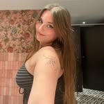 Beth Brett - @2x.beth.x2 - Instagram