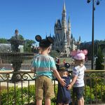 Beth Carson - @beourguestbeth - Instagram