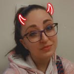 Beth Carver - @puppykisses89 - Instagram