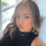 Beth Coyle - @bethcoylex - Instagram