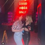 Beth Coyne - @bethanylouisecoyne - Instagram