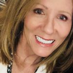 Beth Craig - @girlsky22 - Instagram