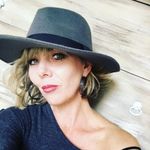 Beth Miller-Craig - @onecreativegal - Instagram