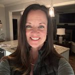Beth Curtis - @bethcurtis811 - Instagram