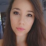 Beth Curtis - @bethdrawsart - Instagram