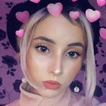 beth cusack ✨ - @beth.pixie - Instagram