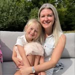 Beth Dale - @bethdalex1 - Instagram