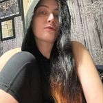 Beth Dale - @bethdale86 - Instagram