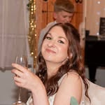 Beth Davenport - @beth.davenport.x - Instagram