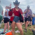Beth Devlin - @menopausal_festival_goer - Instagram