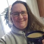 Beth Dewalt - Caffeinated Papercrafter - @bethd488 - Instagram