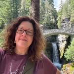 Beth Donahue - @bdon72374 - Instagram
