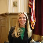 Beth Doyle - @greenportsupt - Instagram