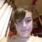 Beth Drury - @beth.drury.90 - Instagram