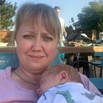 Beth Reynolds Earl - @sixearls - Instagram