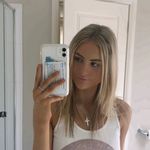 beth easton - @betheastonn - Instagram
