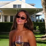 @betheddowes - Instagram