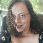 Beth Emberton - @be.the.ember - Instagram