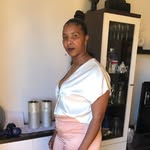 Beth Fernandes - @beth.fernandes.3152 - Instagram
