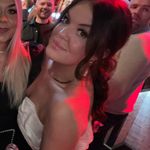 @bethfrankland - Instagram