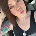 Beth Glenn - @sugaaarbbb - Instagram