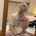 Beth Glenn - @beefy.png - Instagram