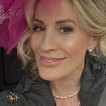Betsy Glidden - @betsyglidden - Instagram