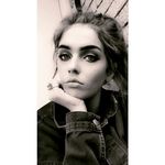 Beth Goodall - @bethh11 - Instagram