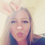 Beth Goulding - @dlzzyrouge - Instagram