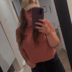 Elizabeth Hennessey - @bethhennessey - Instagram