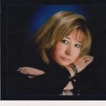 Beth Hennessy - @bellehopconcerge - Instagram