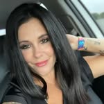 Beth Hicks - @bethhicks22 - Instagram