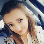 Beth Hogan - @hoganb94 - Instagram