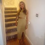 Beth Holmes - @bethholmes_xx - Instagram